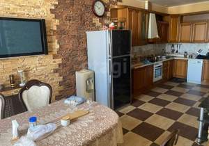 4-к квартира, вторичка, 148м2, 9/9 этаж