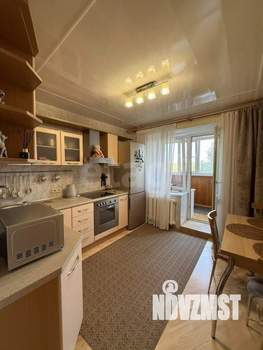 2-к квартира, вторичка, 70м2, 3/10 этаж