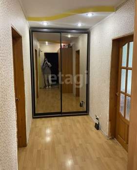 2-к квартира, вторичка, 64м2, 4/10 этаж