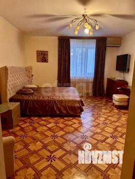 3-к квартира, вторичка, 113м2, 2/10 этаж