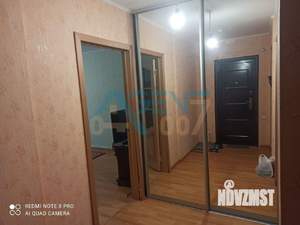 2-к квартира, вторичка, 60м2, 1/10 этаж