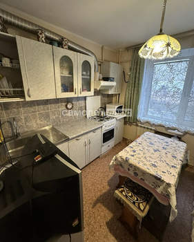 1-к квартира, вторичка, 38м2, 1/10 этаж