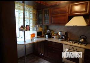 3-к квартира, вторичка, 58м2, 2/6 этаж
