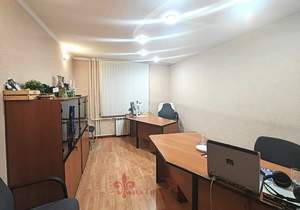 3-к квартира, вторичка, 85м2, 1/10 этаж