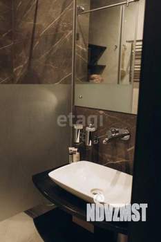 2-к квартира, вторичка, 60м2, 9/9 этаж