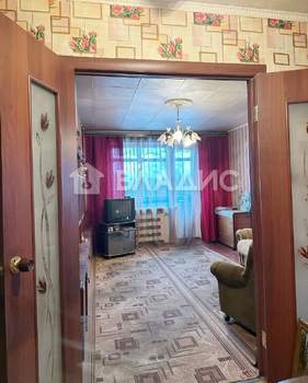 3-к квартира, вторичка, 57м2, 5/5 этаж