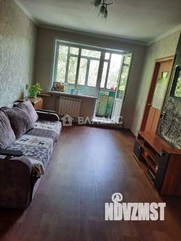 4-к квартира, вторичка, 61м2, 5/5 этаж