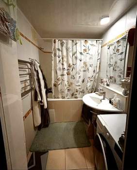 2-к квартира, вторичка, 70м2, 12/12 этаж