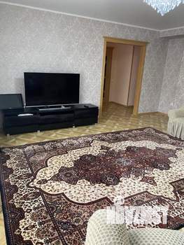 2-к квартира, вторичка, 71м2, 2/10 этаж