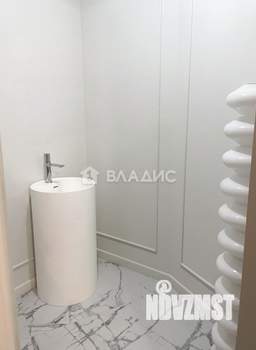 3-к квартира, вторичка, 122м2, 2/9 этаж