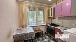 2-к квартира, вторичка, 46м2, 1/9 этаж