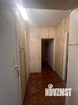 3-к квартира, вторичка, 60м2, 1/9 этаж