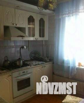 4-к квартира, вторичка, 87м2, 1/9 этаж