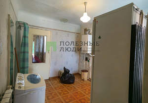 2-к квартира, вторичка, 37м2, 1/1 этаж