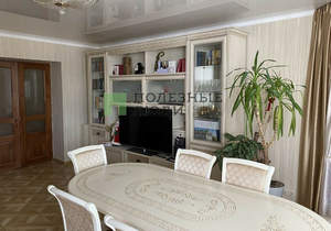 3-к квартира, вторичка, 95м2, 9/9 этаж