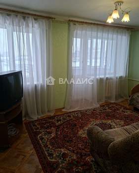 2-к квартира, вторичка, 40м2, 5/5 этаж