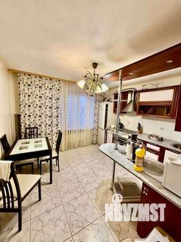 3-к квартира, вторичка, 105м2, 10/16 этаж