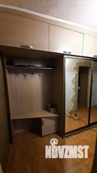 3-к квартира, вторичка, 58м2, 1/10 этаж