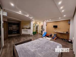 2-к квартира, вторичка, 70м2, 1/6 этаж