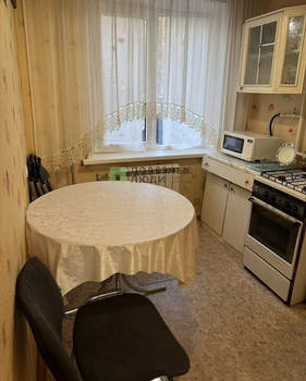 3-к квартира, вторичка, 62м2, 1/5 этаж