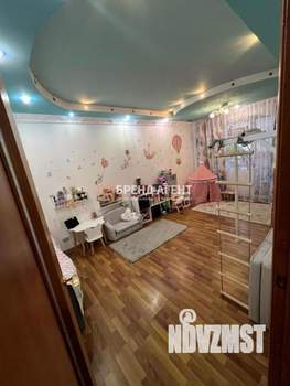 3-к квартира, вторичка, 76м2, 5/10 этаж