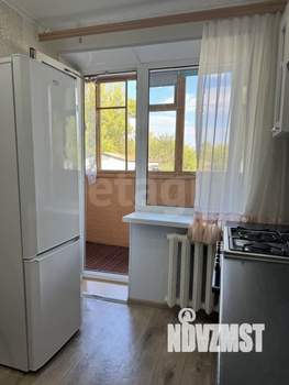 2-к квартира, вторичка, 42м2, 1/2 этаж
