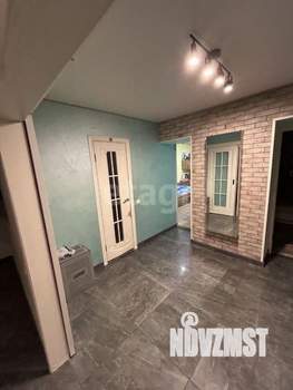 3-к квартира, вторичка, 59м2, 1/5 этаж