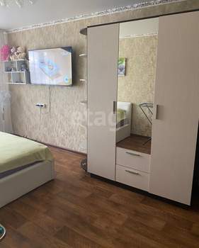 3-к квартира, вторичка, 65м2, 9/9 этаж