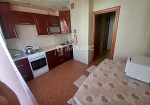 3-к квартира, вторичка, 72м2, 6/10 этаж