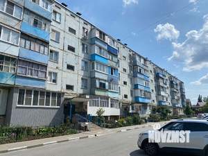 2-к квартира, вторичка, 44м2, 1/5 этаж