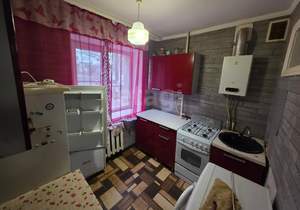 3-к квартира, вторичка, 62м2, 1/5 этаж