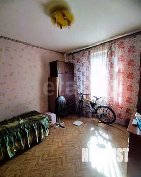 3-к квартира, вторичка, 63м2, 4/10 этаж