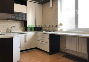 4-к квартира, вторичка, 102м2, 3/3 этаж