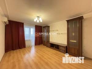 3-к квартира, вторичка, 76м2, 8/10 этаж