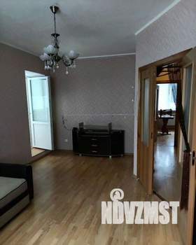 2-к квартира, вторичка, 58м2, 1/9 этаж