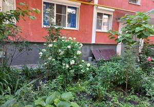 2-к квартира, вторичка, 42м2, 1/5 этаж