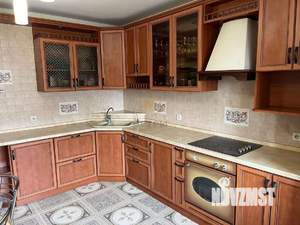 3-к квартира, вторичка, 100м2, 4/10 этаж