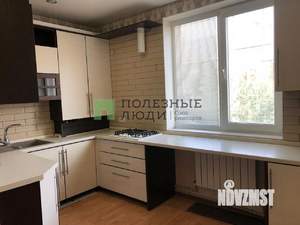 4-к квартира, вторичка, 102м2, 3/3 этаж