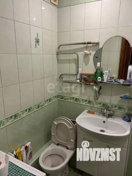 4-к квартира, вторичка, 61м2, 5/5 этаж