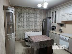 2-к квартира, вторичка, 72м2, 7/14 этаж