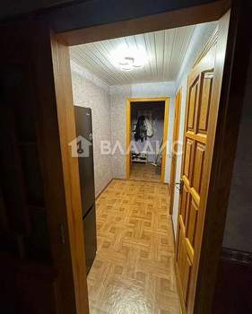 2-к квартира, вторичка, 60м2, 1/10 этаж