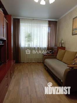 2-к квартира, вторичка, 39м2, 1/4 этаж