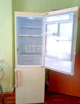 2-к квартира, вторичка, 57м2, 9/9 этаж