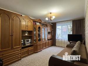 3-к квартира, вторичка, 63м2, 1/10 этаж