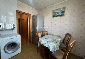 3-к квартира, вторичка, 73м2, 6/9 этаж