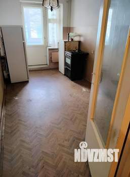 2-к квартира, вторичка, 66м2, 1/9 этаж