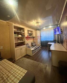 2-к квартира, вторичка, 53м2, 1/5 этаж