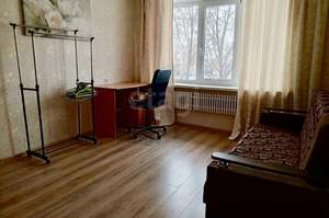 2-к квартира, вторичка, 45м2, 1/9 этаж