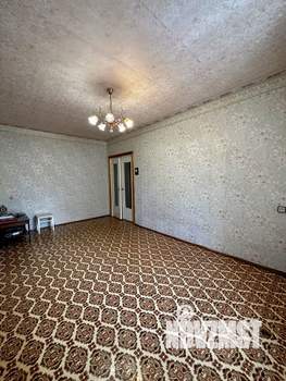 3-к квартира, вторичка, 60м2, 3/10 этаж