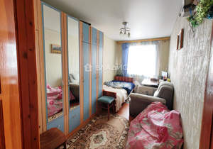 2-к квартира, вторичка, 42м2, 1/5 этаж